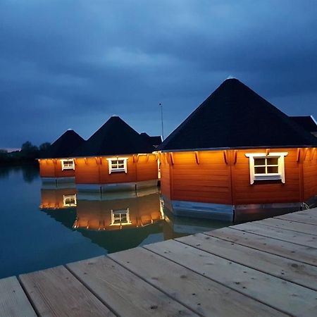 Maritime Freizeit Camp "Mfc" Erfurter Seen Екстериор снимка